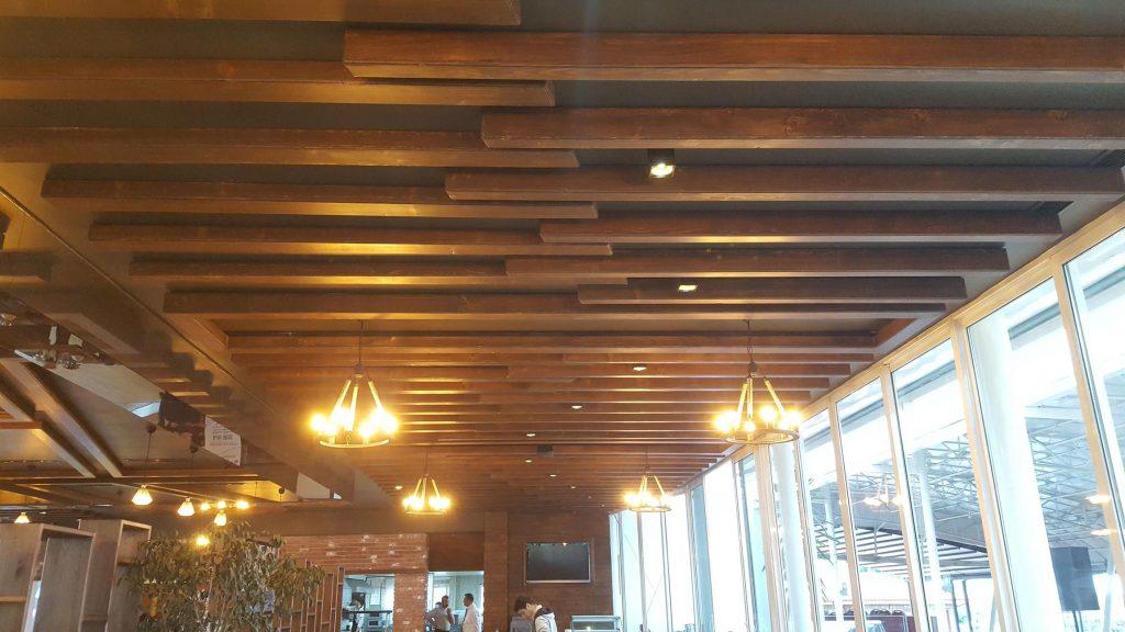 Rize Yakamoz Et ve Balık Restoranı Ahşap Tavan