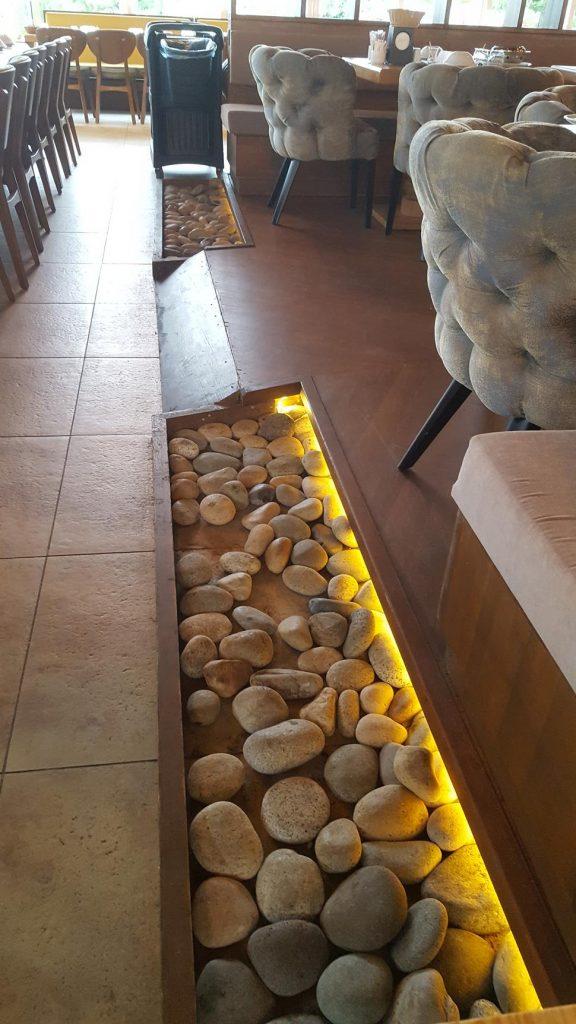 Rize Yakamoz Et ve Balık Restoranı Ahşap Yer Tasarımı